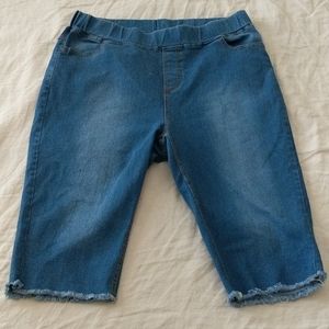 Knee-length Stretch Jean Shorts